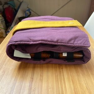 Cloth snap closure homeopathy/medicine storage case